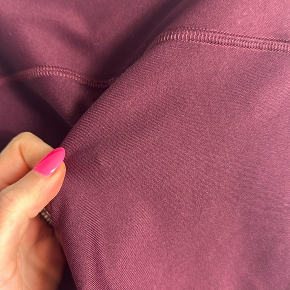 Lululemon Zoned In Tight 27" Cassis Burgundy Size 6 - Picture 8 of 16